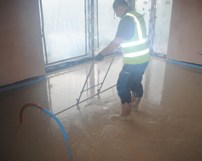 Screeding Pour